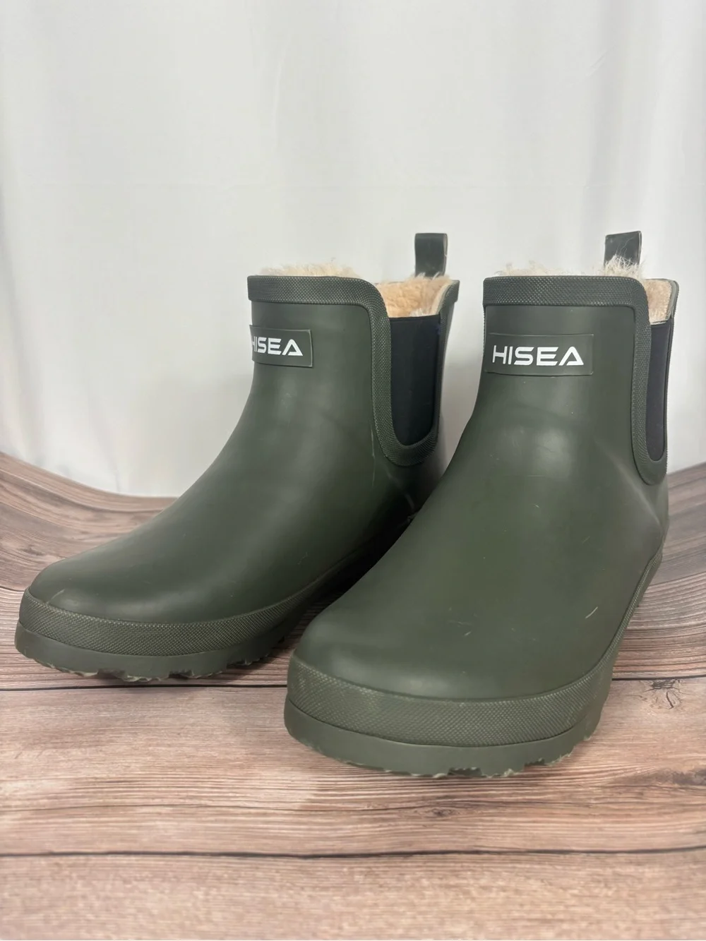 HISEA Olive Green Fleece-Lined Chelsea Rain Boots women’s size 7